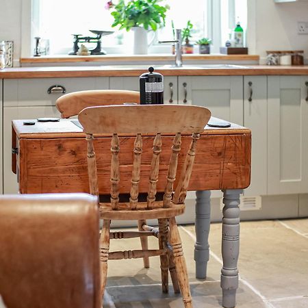 Little Badger Cottage Kirkburton 外观 照片